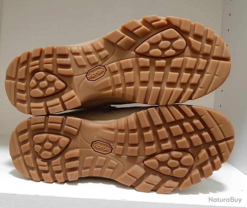 Chaussures Neuves De Randonnée LOWA 7 Chaussures Neuves De Randonnée LOWA – Image 7